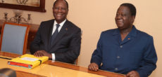 Entretien du Président de la République, S.E.M. Alassane OUATTARA, avec le Président Henri Konan BEDIE