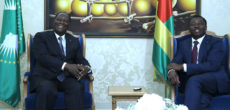 Arrivée du Président de la République, S.E.M. Alassane Ouattara, à Lomé ( TOGO), ce vendredi 14 octobre 2016, pour prendre part au sommet extraordinaire le l’Union Africaine (UA).