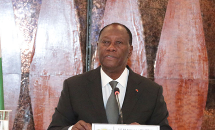 Discours de S.E.M. Alassane OUATTARA, à l'occasion de la cérémonie de prestation de serment des nouveaux membres de la Cour de justice de l'UEMOA