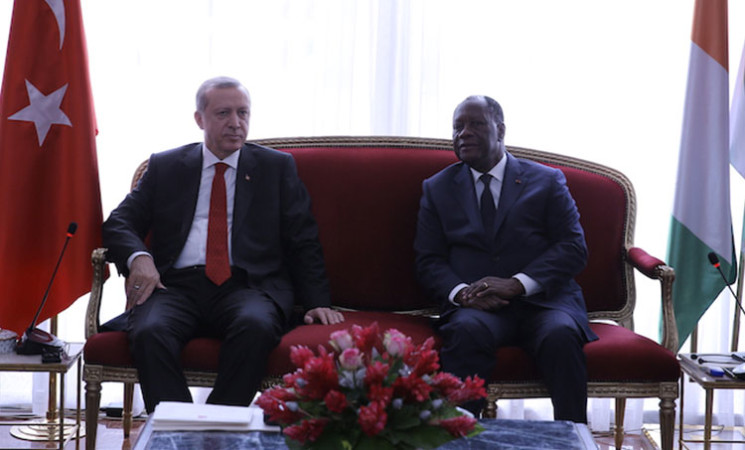 Les Présidents Alassane OUATTARA et Recep Tayyip ERDOGAN ont eu des entretiens et ont animé une conférence de presse.