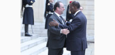 Entretien du Président, SEM Alassane OUATTARA, avec son homologue français, SEM François HOLLANDE, au Palais de l’Elysée à Paris