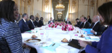 Entretien du Président, SEM Alassane OUATTARA, avec son homologue français, SEM François HOLLANDE, au Palais de l’Elysée à Paris