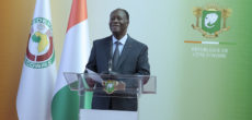 Arrivée du Président de la République, S.E.M. Alassane OUATTARA, à Abidjan