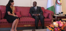 Entretien du Président de la République, SEM Alassane OUATTARA, avec la Maire de Paris, Mme Anne HIDALGO