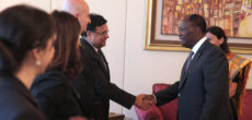 Entretien du Président de la République, SEM Alassane OUATTARA, avec la Maire de Paris, Mme Anne HIDALGO