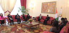 Entretien du Président de la République, S.E.M. Alassane OUATTARA, avec l’Administrateur du PNUD, Mme Hélène CLARK