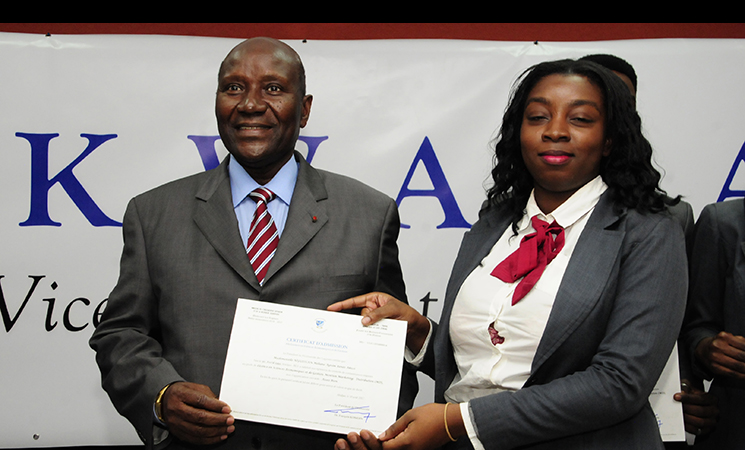 Le vice-Président de la République à la cérémonie de remise de diplômes aux étudiants de l’Université des Lagunes