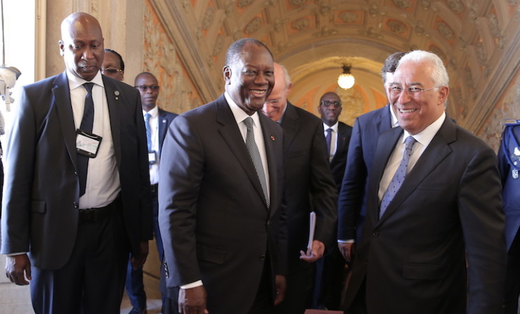 Le Chef de l’Etat a eu un entretien avec le Premier Ministre portugais et a reçu la Clé de la ville de Lisbonne