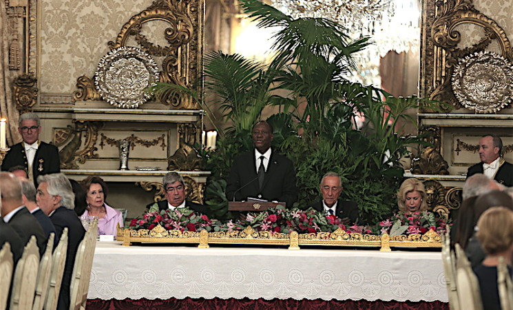 DISCOURS DE SEM ALASSANE OUATTARA A L'OCCASION DU DINER OFFICIEL OFFERT EN SON HONNEUR LORS DE SA VISITE D'ETAT AU PORTUGAL