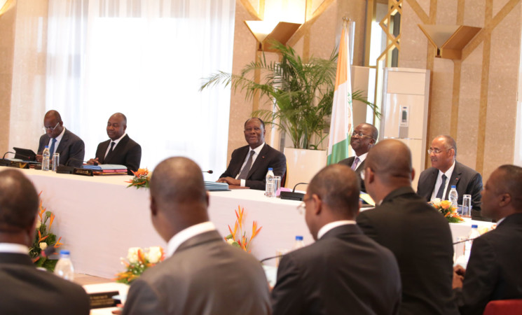 Le Chef de l’Etat a présidé le Conseil des Ministres hebdomadaire et échangé avec le Directoire de la Chambre des Rois et Chefs traditionnels, à Yamoussoukro