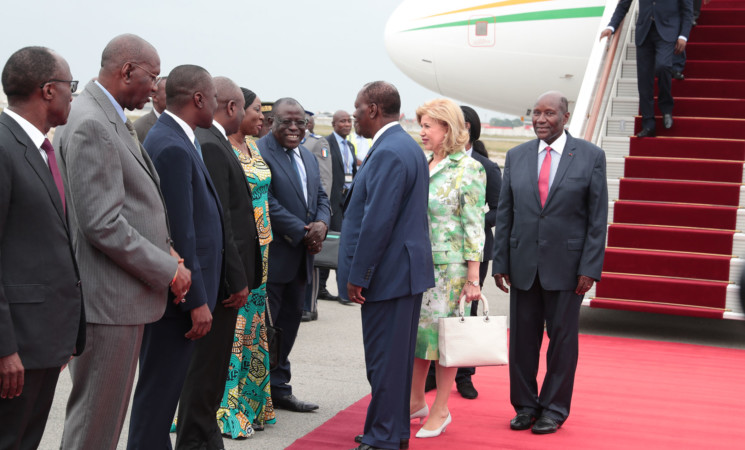 Le Chef de l’Etat a regagné Abidjan après des visites à Niamey et à Paris.