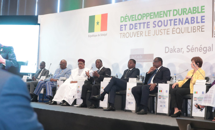 Le Chef de l’Etat a pris part à la Conférence Internationale sur le Développement Durable et la Dette Soutenable, à Dakar.