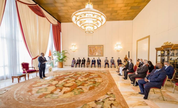 CEREMONIE DE PRESENTATION DES LETTRES DE CREANCE DES AMBASSADEURS DESIGNES DE DJIBOUTI, D’IRAN, DU JAPON, DU PAKISTAN ET DE NAMIBIE - ALLOCUTION DE SEM ALASSANE OUATTARA