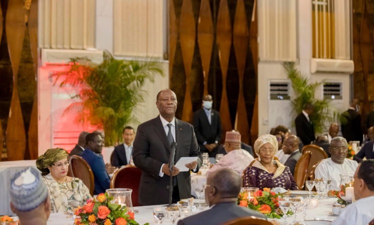 ALLOCUTION DE S.E.M. ALASSANE OUATTARA, A L’OCCASION DU DÎNER OFFERT EN L’HONNEUR DE S.E.M. MOHAMED BAZOUM, PRESIDENT DE LA REPUBLIQUE DU NIGER