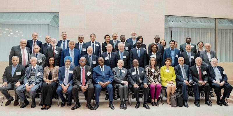 Photos de la participation du Président de la République, S.E.M. Alassane OUATTARA, à la 6e édition du Forum des Marchés Émergents, au Centre de Conférence de la Banque de France, à Paris