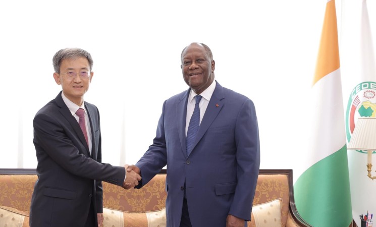 Le Chef de l’Etat a échangé avec l’Ambassadeur de Chine en Côte d’Ivoire