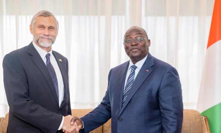 Le Vice-Président de la République a eu un entretien avec l’Ambassadeur des Etats-Unis en Côte d’Ivoire