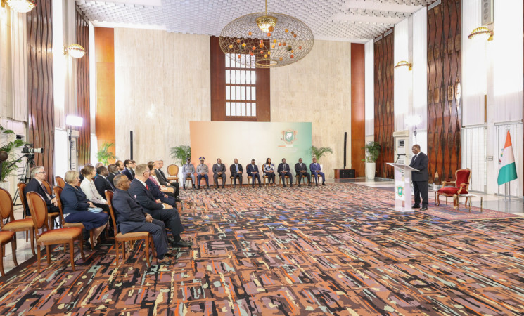 DISCOURS DU PRESIDENT DE LA REPUBLIQUE LORS DE LA CÉRÉMONIE DE PRÉSENTATION DES LETTRES DE CRÉANCE DES AMBASSADEURS DÉSIGNÉS D’ALLEMAGNE, DES PAYS-BAS, DE LA BELGIQUE, DU MEXIQUE, DU ZIMBABWE, D’AUSTRALIE, DE POLOGNE ET DU SRI LANKA