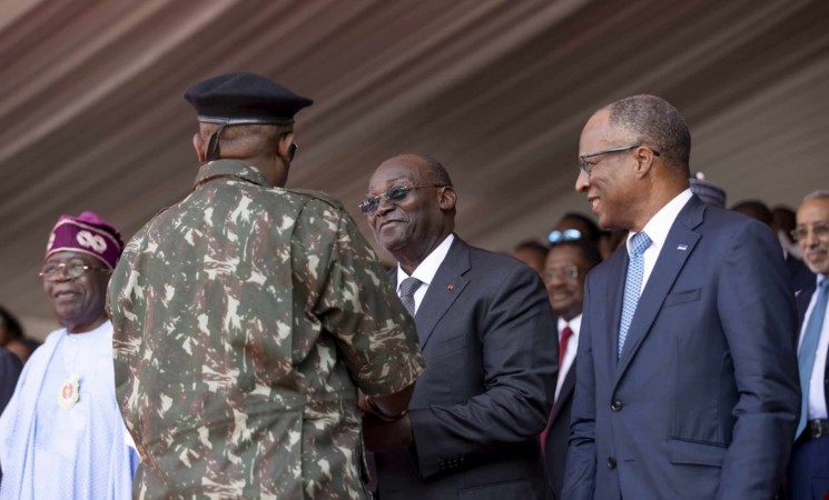 Le Vice-Président de la République a assisté, à Bissau, à la commémoration du cinquantenaire de l’indépendance de la Guinée-Bissau et des Forces Armées du pays