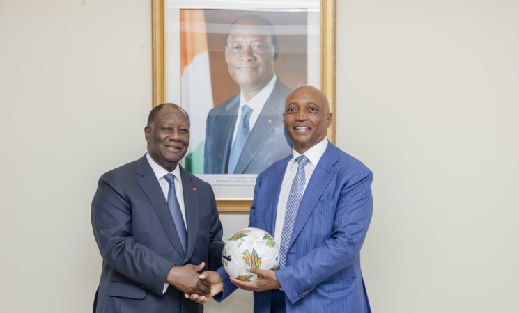Le Chef de l’État a eu un entretien avec le Président de la Confédération Africaine de Football