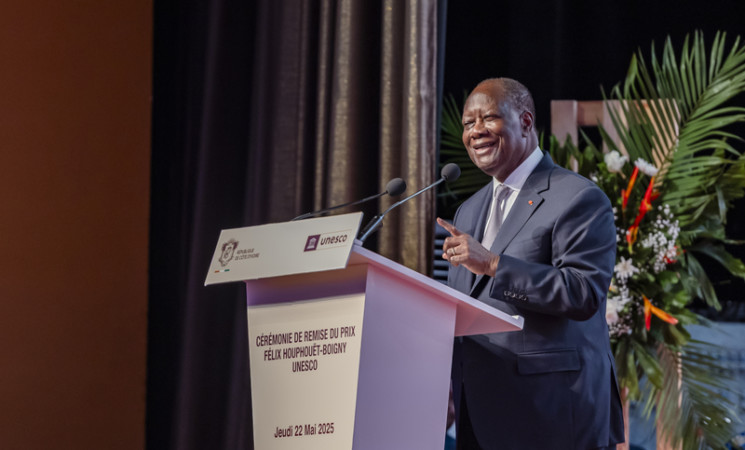 DISCOURS DE S.E.M. ALASSANE OUATTARA, PRÉSIDENT DE LA RÉPUBLIQUE LORS DE LA CÉRÉMONIE DE REMISE DU PRIX FÉLIX HOUPHOUËTBOIGNY- UNESCO POUR LA RECHERCHE DE LA PAIX
