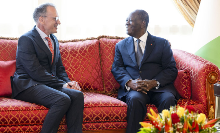 Le Chef de l’État a reçu les Lettres de Créance de cinq nouveaux Ambassadeurs accrédités en Côte d’Ivoire